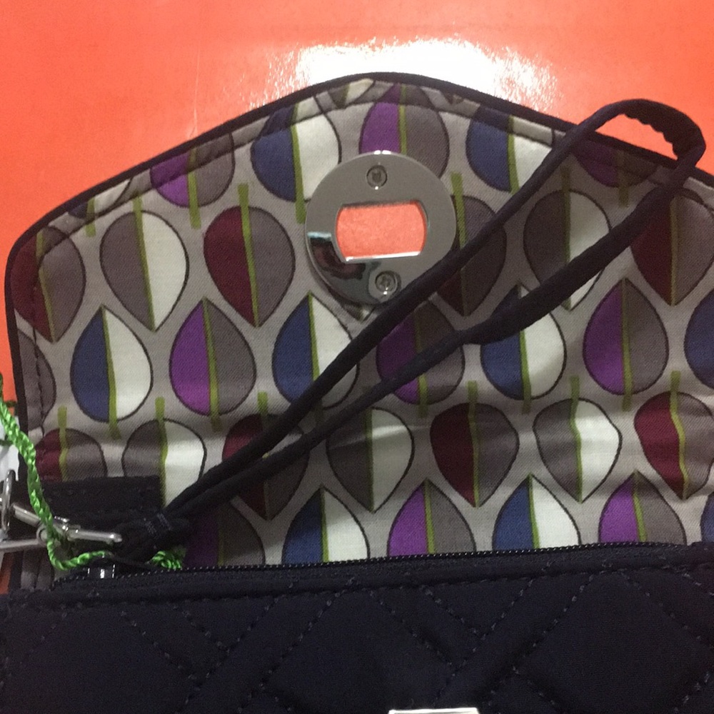 Vera Bradley Wristlet, Navy, new - Picture 6 of 7